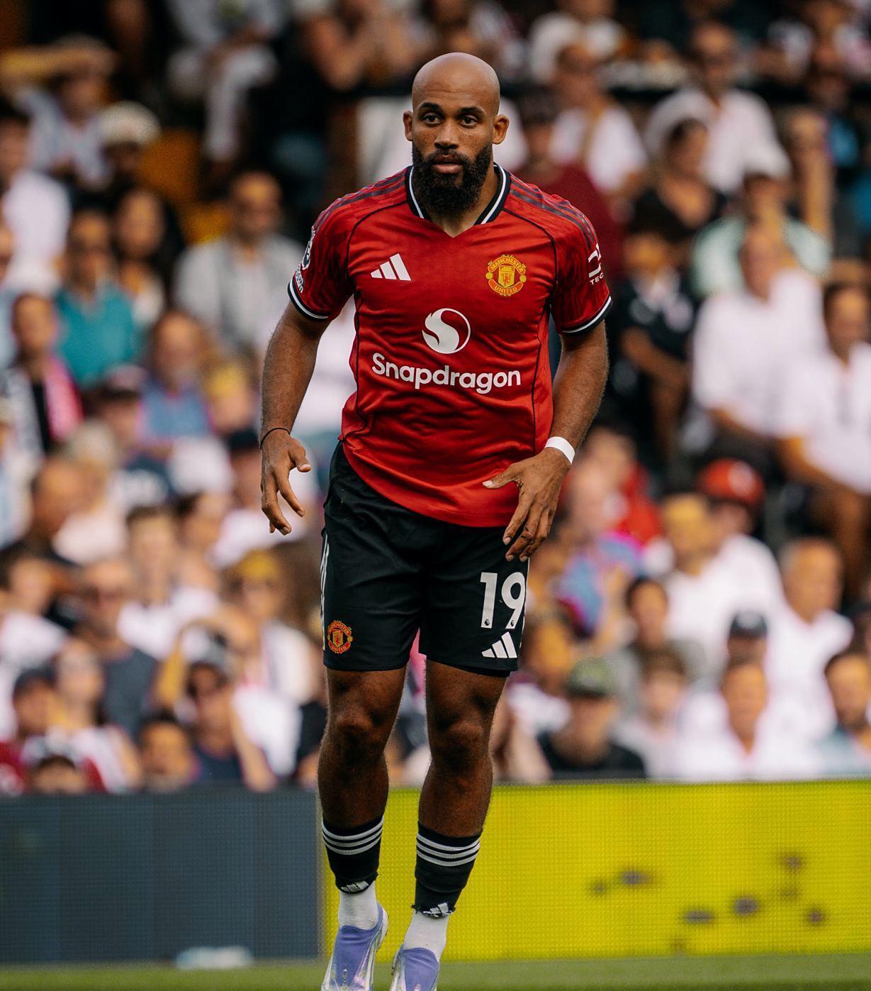 官网-清晨突围战来临；那不勒斯围绕法甲绝杀压哨；压力陡增；身体对抗强度拉满的简单介绍