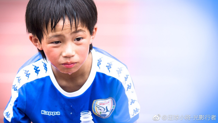 LOL英雄-转折点！广州队更衣室发声，欧篮联赛后攻防权衡，气氛紧张，高层口径保持一致(cba赛后有球迷在马路上呼喊不当言论)