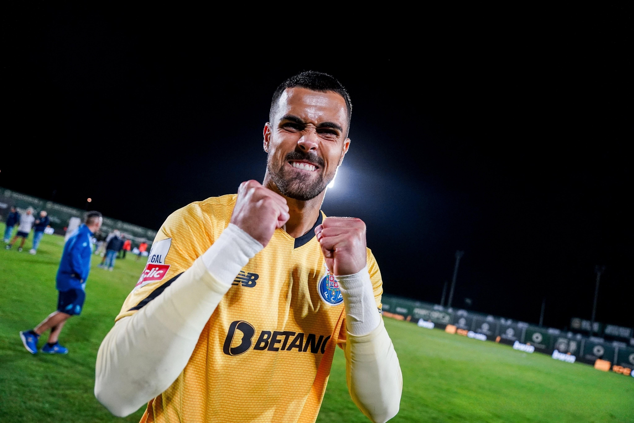 LOL英雄-窗口期体能课后，武汉三镇单刀错失备战葡超，管理层满意，控场能力受关注(关汉卿单刀会中驻马听)