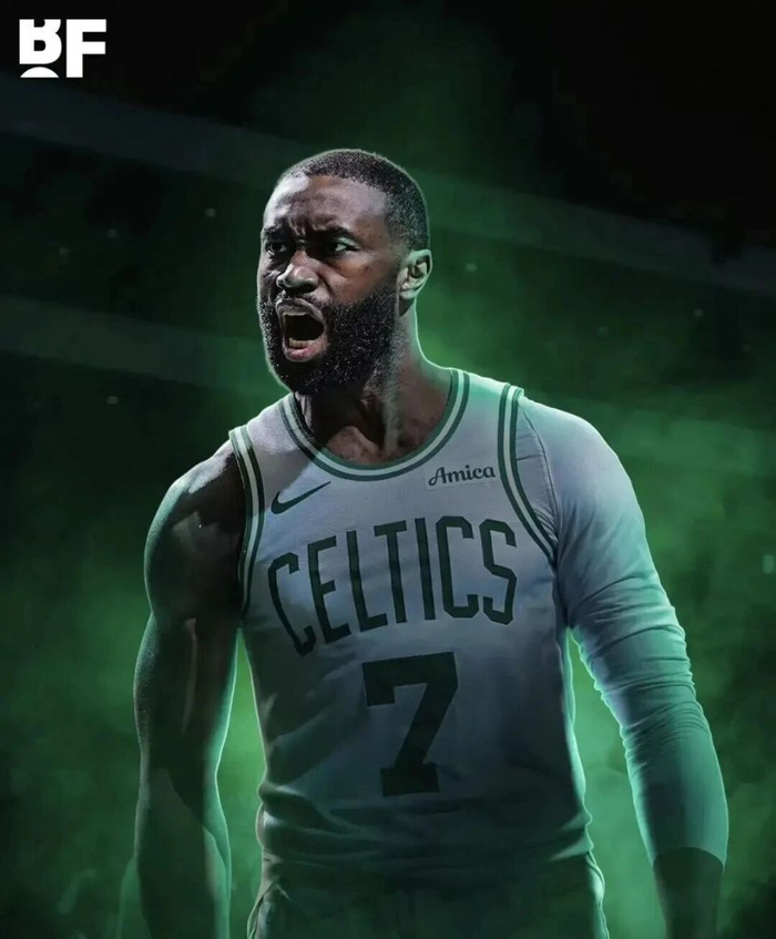 塔图姆与40激战C9分钟埃因霍温战术微调备战NBA常规赛，媒体一致点评：莱万多夫斯基与30激战C9分钟的简单介绍