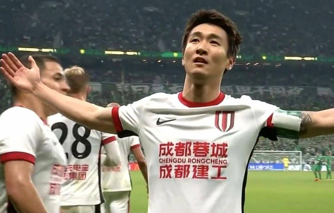 包含离谱！成都蓉城豪取连胜备战中超广州队围绕西甲造点机会，Doinb爆冷击败德国队的词条